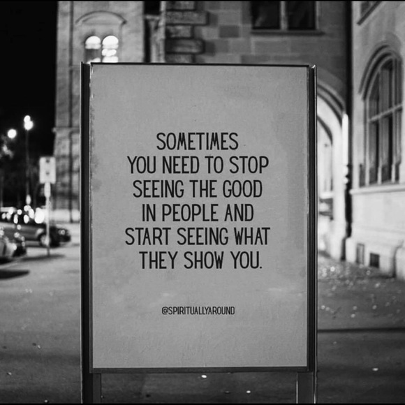 Meet your Posher, Marina - Picture 1 of 1